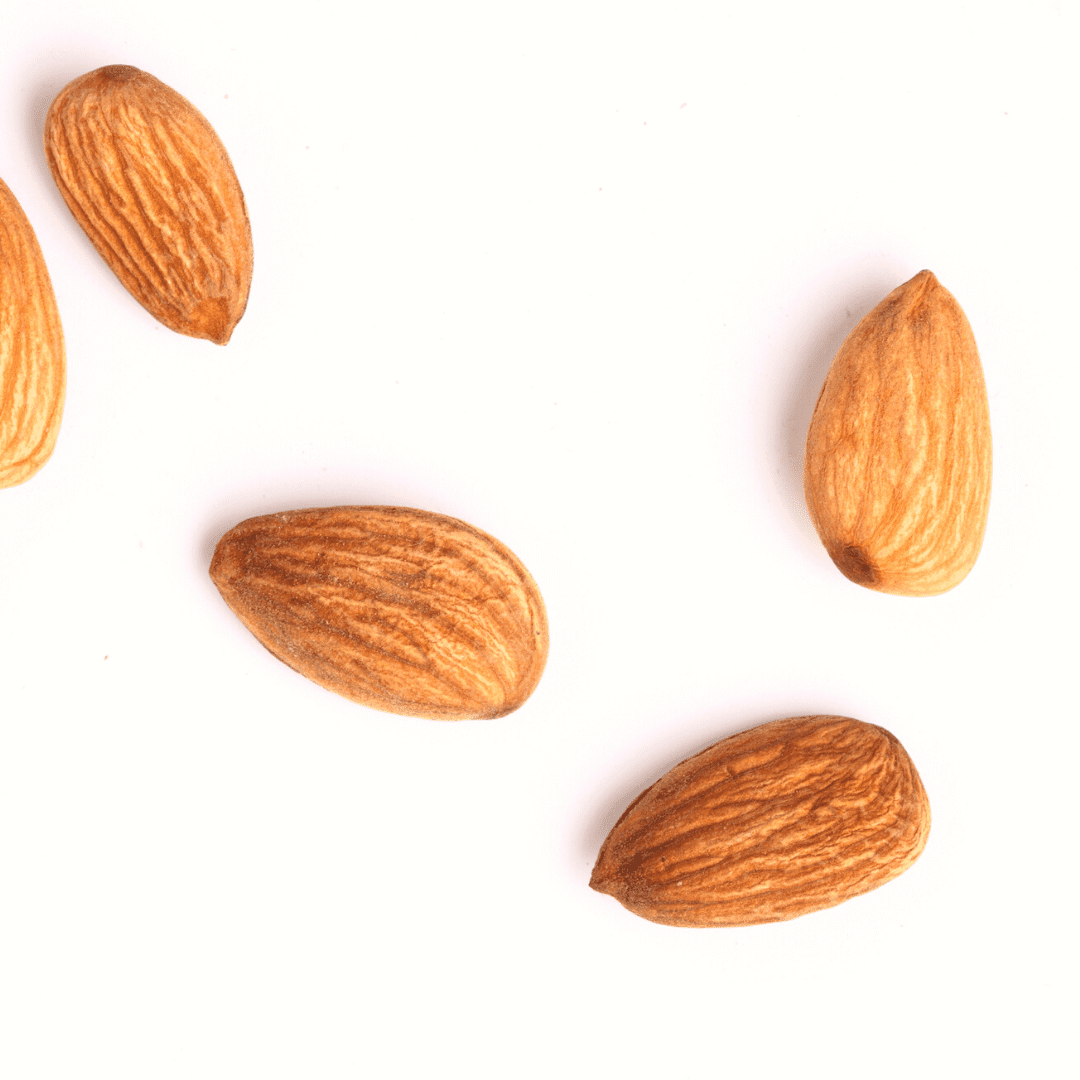 Sweet Almond Oil is good for skin 甜杏仁油对皮肤的益处！